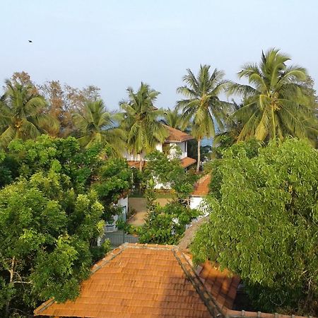 Garden Beach Hotel Arugam Bay Eksteriør billede